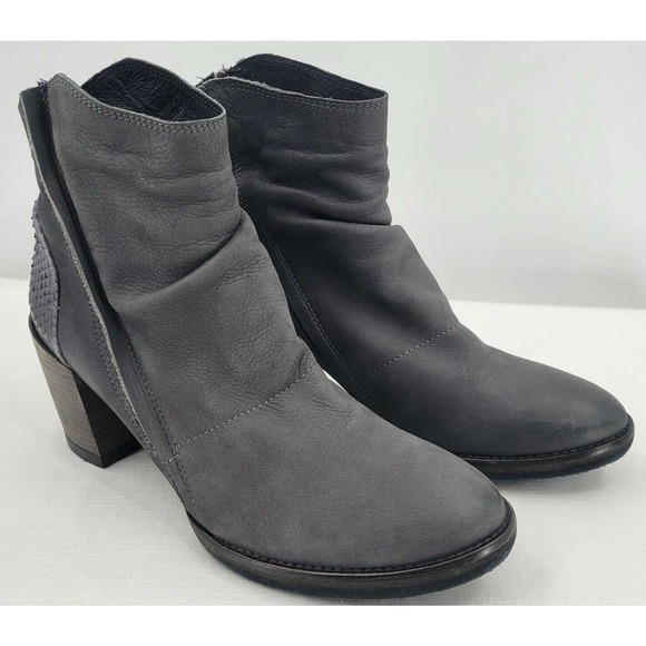 Felmini Shoes - Felmini Distressed Leather Boot Size 41 Gray Snakeskin Stacked Heel Zip